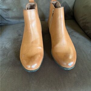 SO Tan Ankle Booties